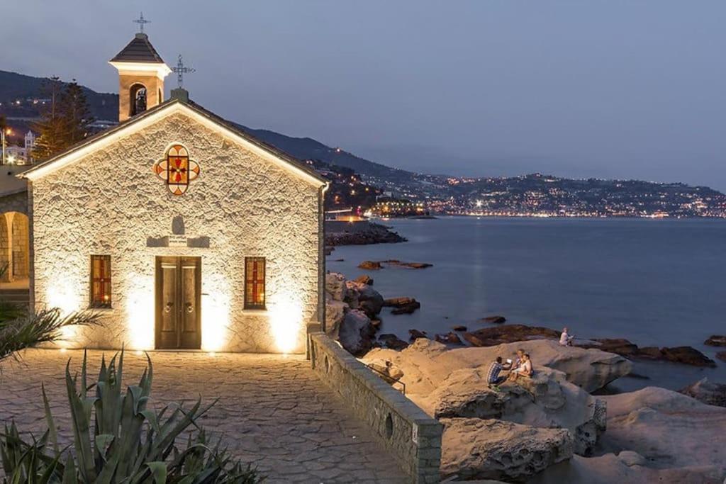 Appartamento Casa Ambra Bordighera Exterior photo